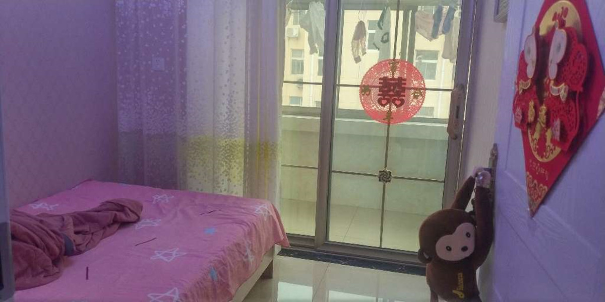 北安居多層4樓 精裝修 2室1廳 低價(jià)出售