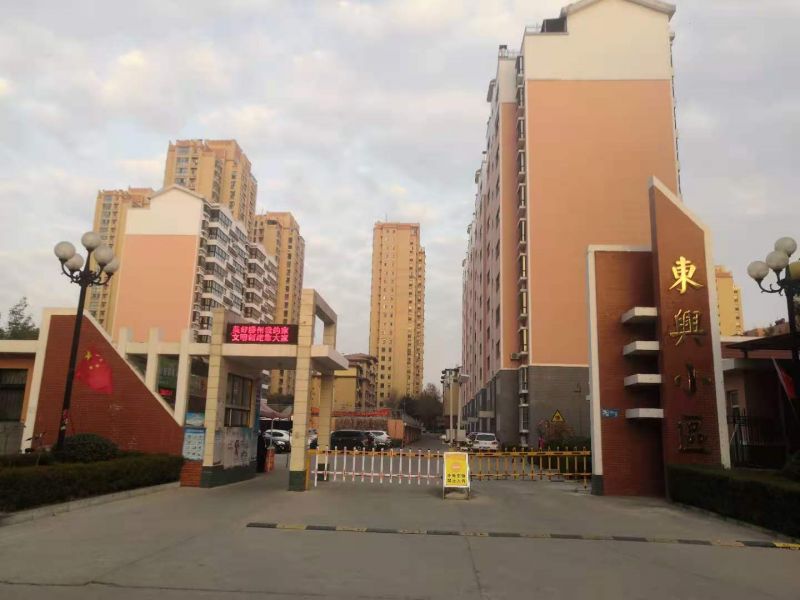 檢察院宿舍，精裝修3室2廳1衛(wèi)110m2左右價(jià)格112.6萬(wàn)元