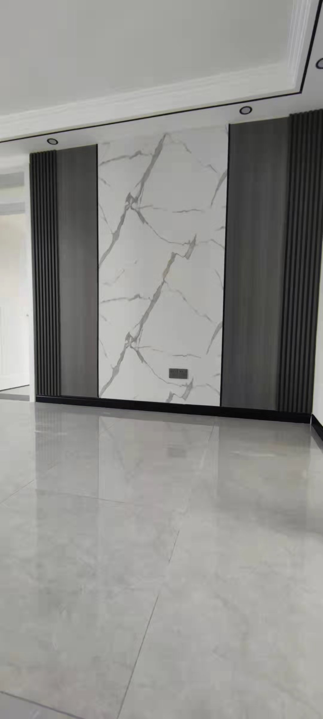 富麗華4樓 精裝修 拎包入住 首付18萬(wàn) 三居室 儲(chǔ)藏室