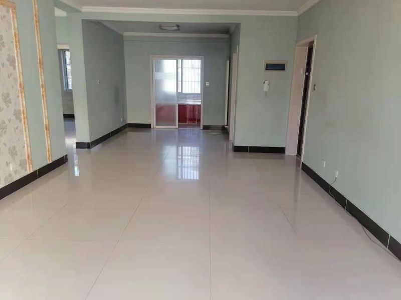 精裝修3室2廳1衛(wèi)120m2112萬元