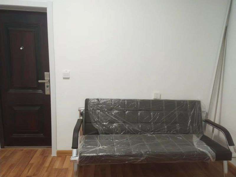 趙王河小區(qū)學區(qū)房，全新裝修，設施齊全