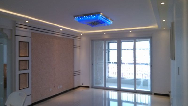 滕都帝景精裝修3室2廳1衛(wèi)127m21400元/月