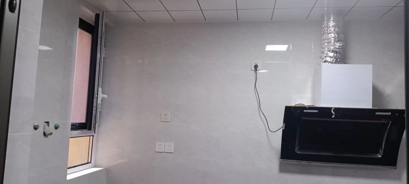 精裝修2室2廳1衛(wèi)100m22100元/月