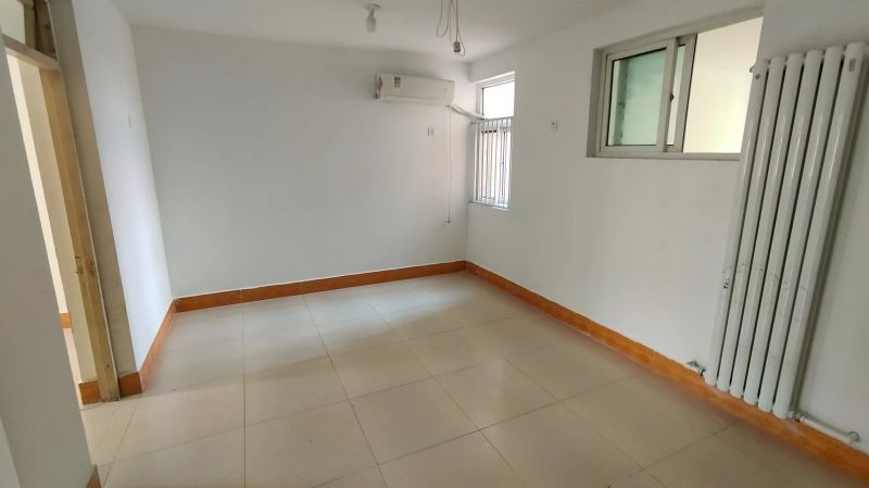 北安居三期普通裝修3室2廳1衛(wèi)88m21500元/月