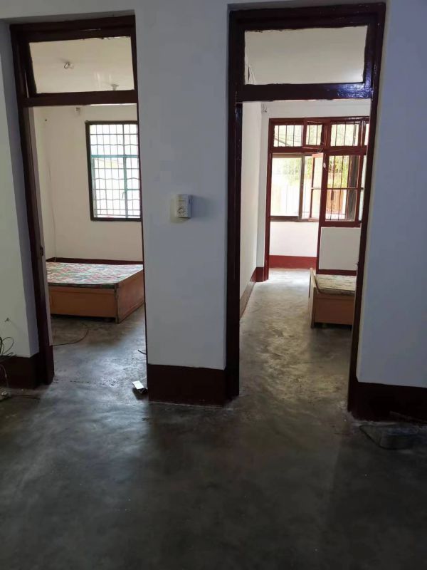 普通裝修3室1廳1衛(wèi)120m21000元/月