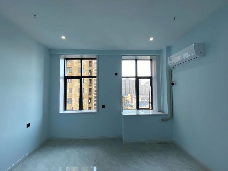 精裝修1室1廳1衛(wèi)50m21300元/月