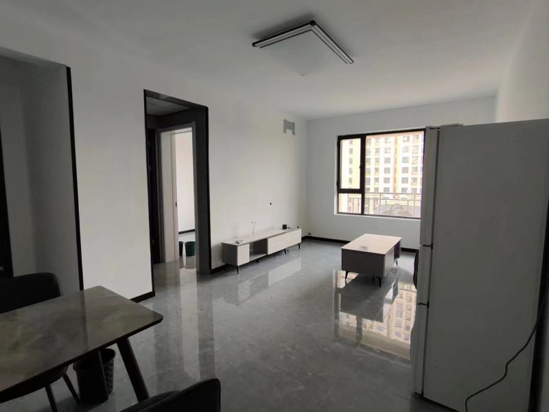 普通裝修2室2廳1衛(wèi)95m21550元/月