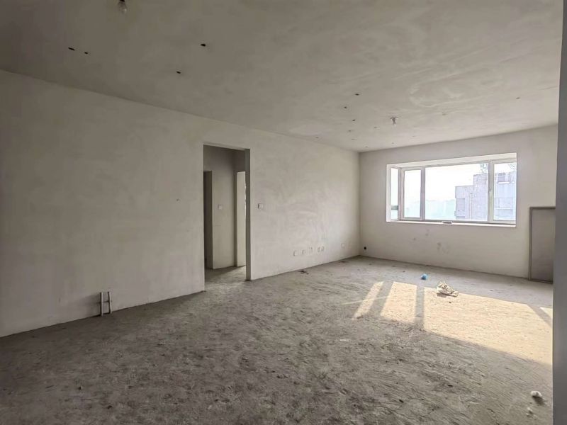 狀元府 毛坯大三室 前排全天采光不遮擋 證滿兩年 送儲(chǔ)