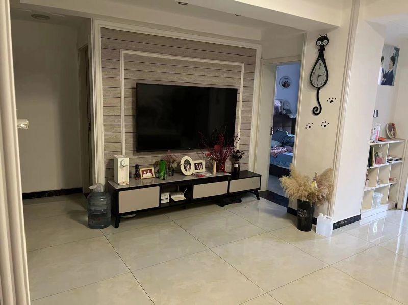 精裝修3室2廳2衛(wèi)123m2103萬(wàn)元