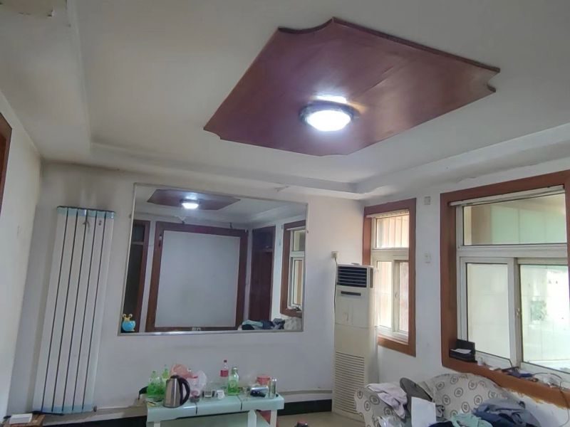 普通裝修2室1廳1衛(wèi)71.9m272萬元