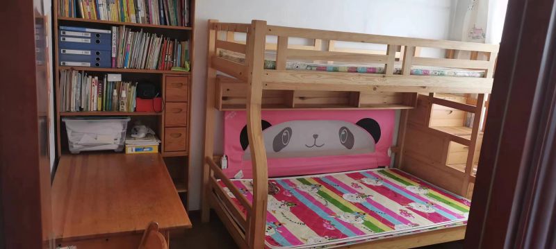 品質(zhì)小區(qū)！3室1廳1衛(wèi)126m2，拎包入駐，隨時(shí)看房。