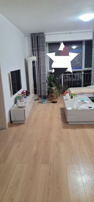 新上！急售好房，3室2廳1衛(wèi)130m2普通裝修，采光好，僅需93.8萬(wàn)元！