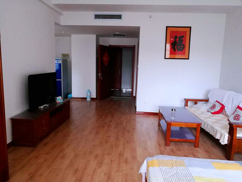 翔宇經(jīng)典小區(qū)精裝修1室1廳1衛(wèi)60m252萬元，價格可面議！