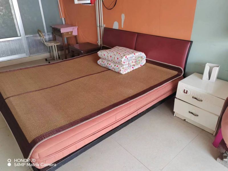 市中心清河花苑普通裝修1室0廳0衛(wèi)30m2600元/月