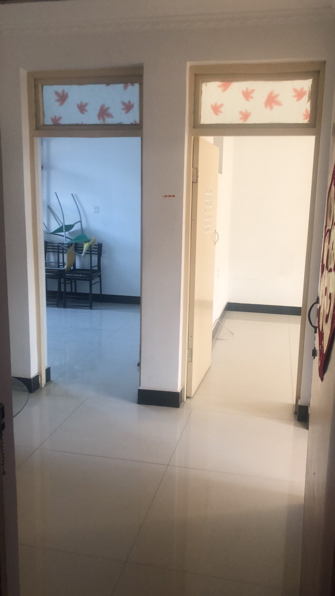 善南小區(qū)3室1廳1衛(wèi)80m21100元/月（無物業(yè)費）