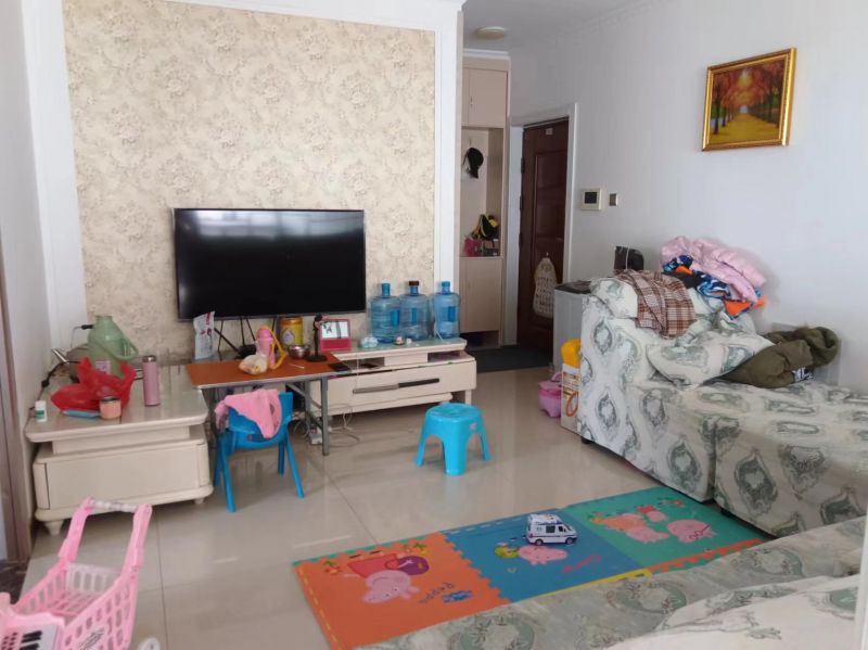 人和天地  2室1廳1衛(wèi)75m272萬元