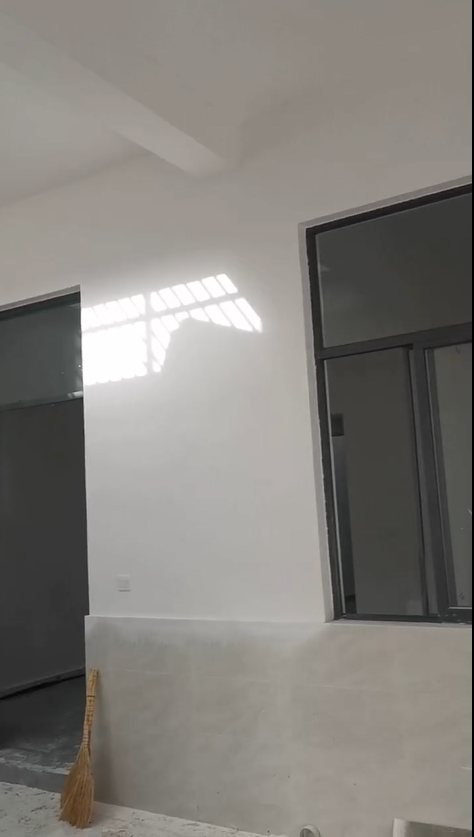 精裝修4室2廳2衛(wèi)220m2800元/月