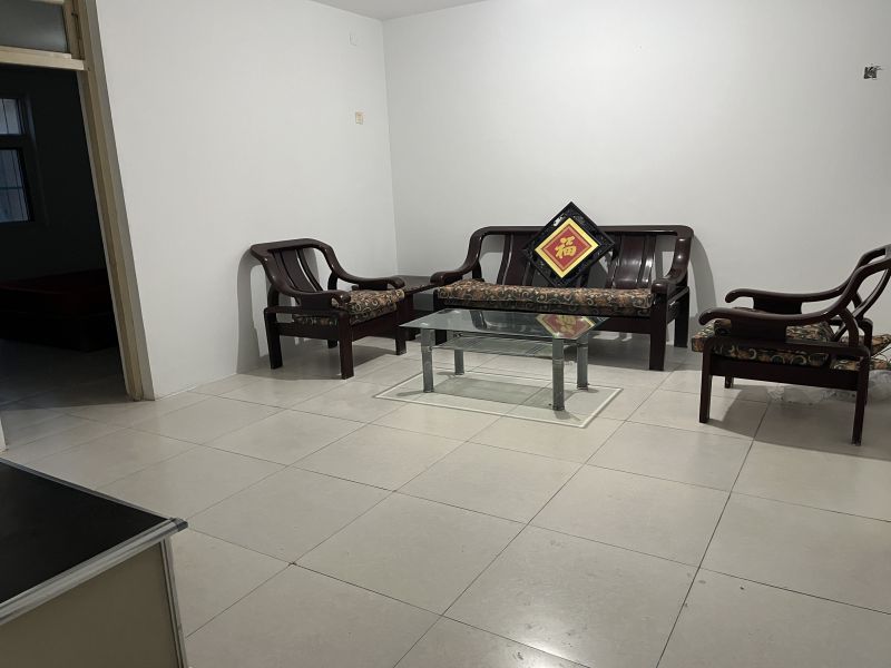 荊善安居3室1廳南北通透2室朝陽(yáng)86.89平方63.6萬(wàn)元，送儲(chǔ)藏室