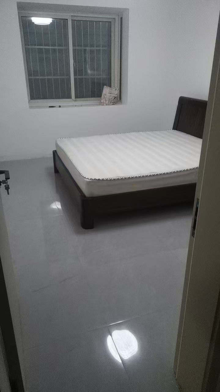 精裝修3室2廳2衛(wèi)134m21500元/月