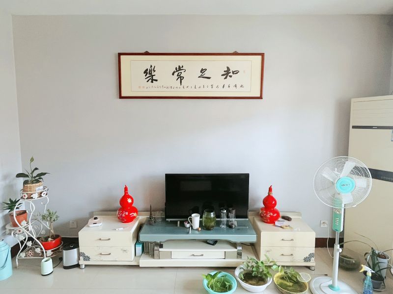 精裝修3室2廳1衛(wèi)112m286萬元