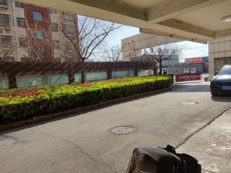 車庫(kù)門面惜售、稀缺不再續(xù)寫(xiě)！東方中石精心打造、稀缺房源永無(wú)再肇！