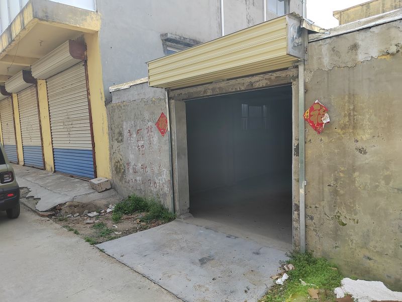 毛坯1室0廳0衛(wèi)85m236萬元